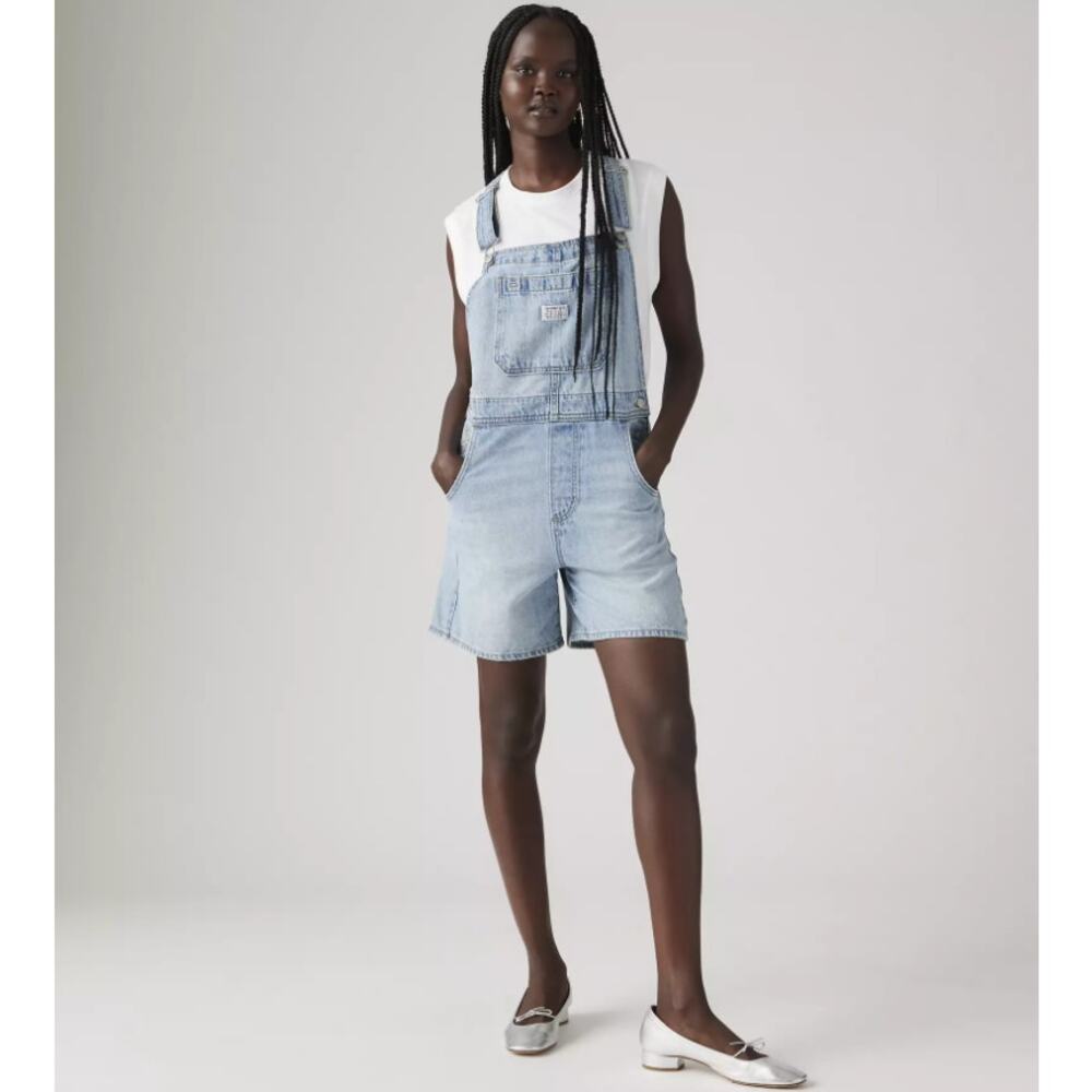 Levi Strauss Women’s Utility Lightweight Denim Short Overalls Size L Blue